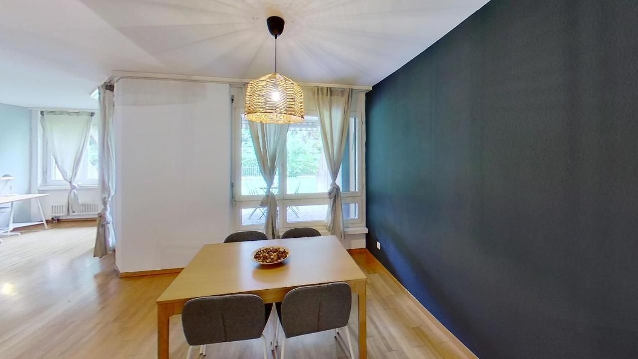 Chic 3-bedroom Near Center Zürich
