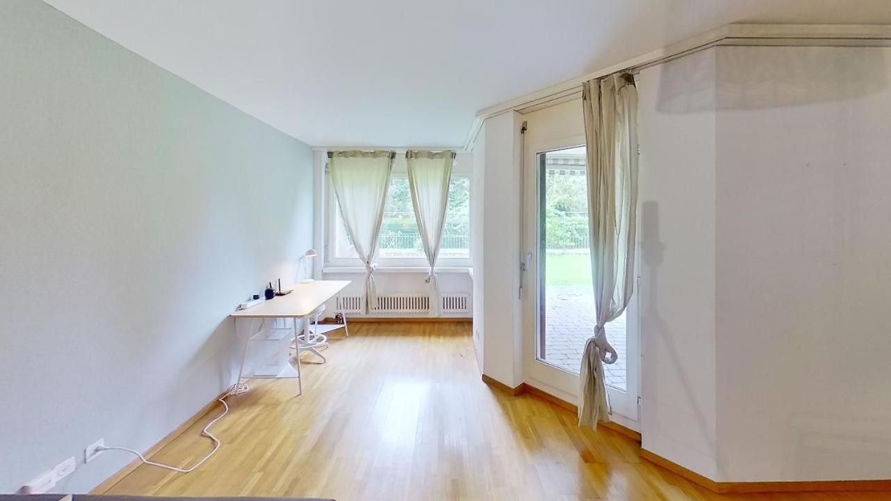 Apartment Chic 3-bedroom Near Center Zürich
