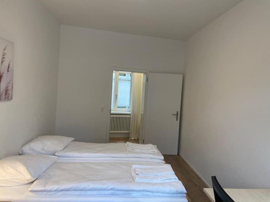 Elegant 2br - Canal3 Apartment *