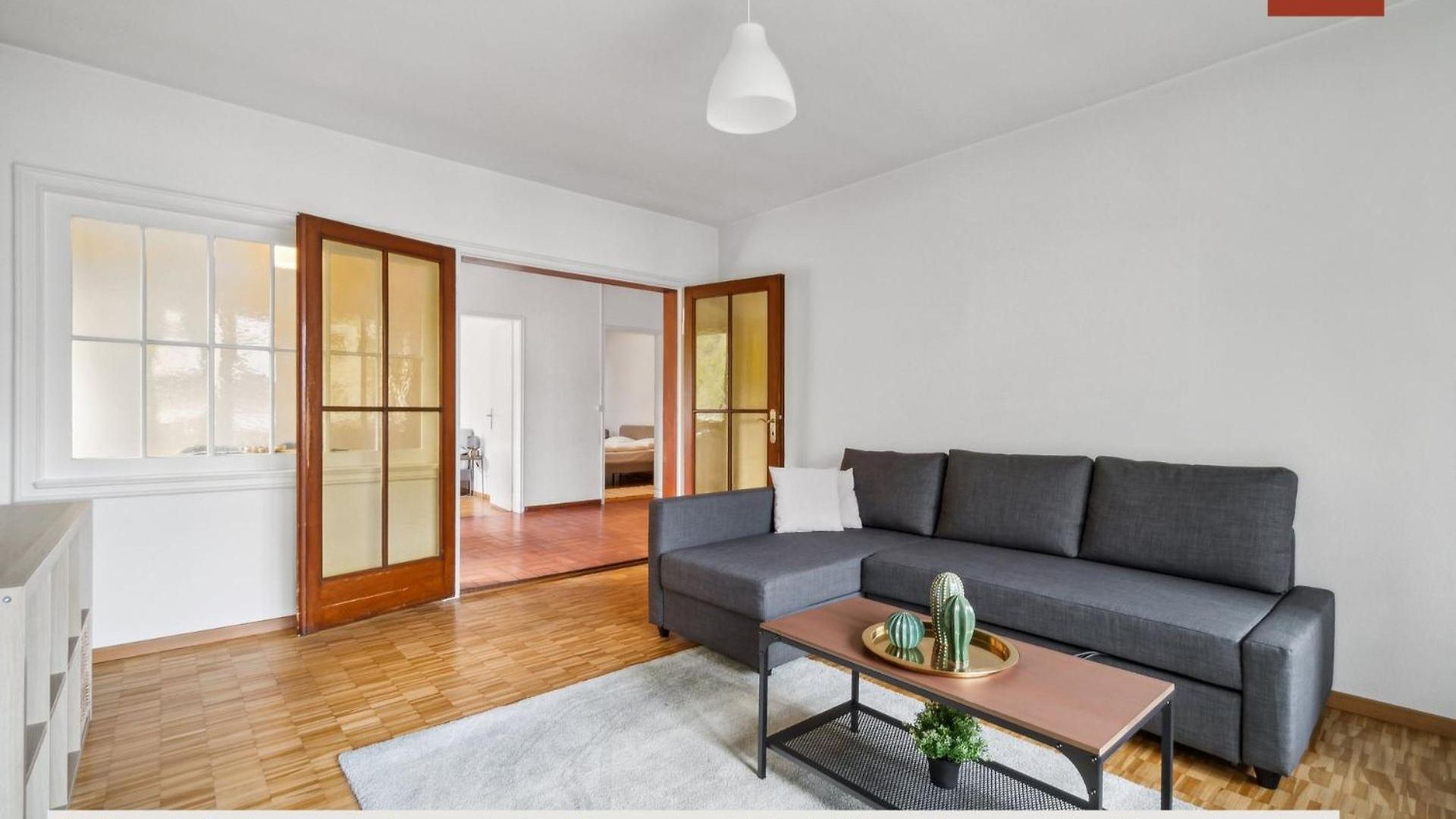 15-min To Center: Cozy Apartment