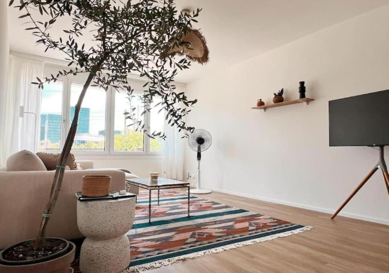Moderne In Oerlikon! -201- *