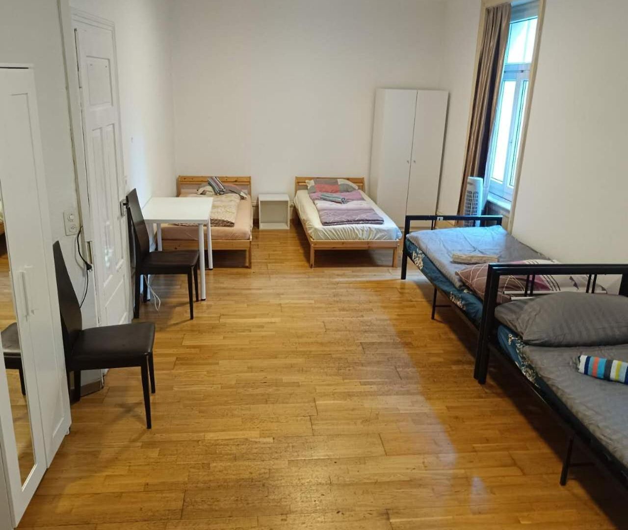City Home Zurich Homestay