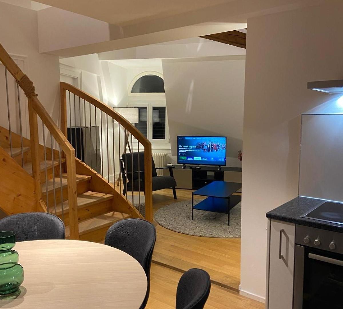 3 Bedroom Duplex In Wiedikon *