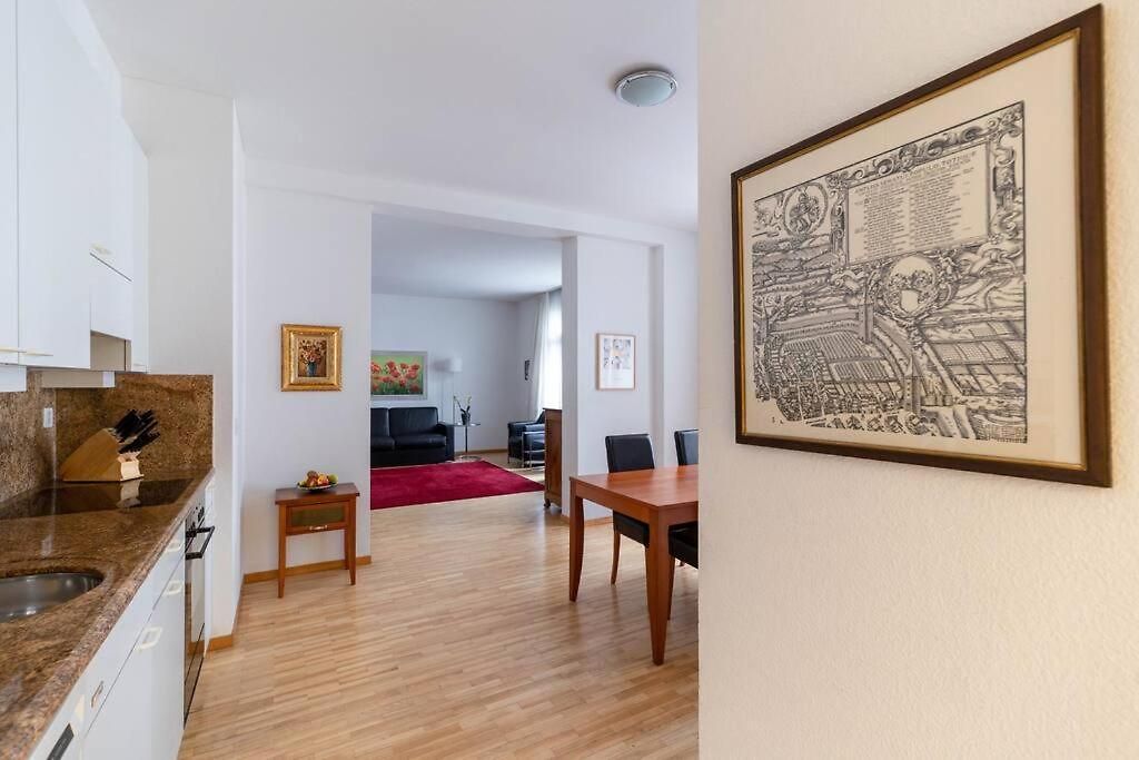Apartment 1br Near - Fb6 *