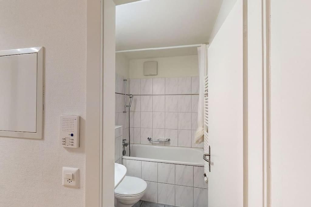 Apartment Executive 1bd Flat Center - Hoesch 4