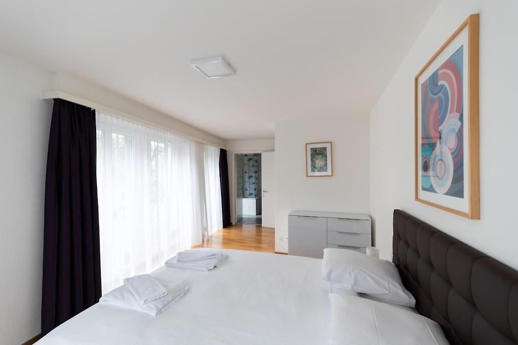 Terrific 1 Bedroom Flat Center And Near - Dahlia 9 Zürich