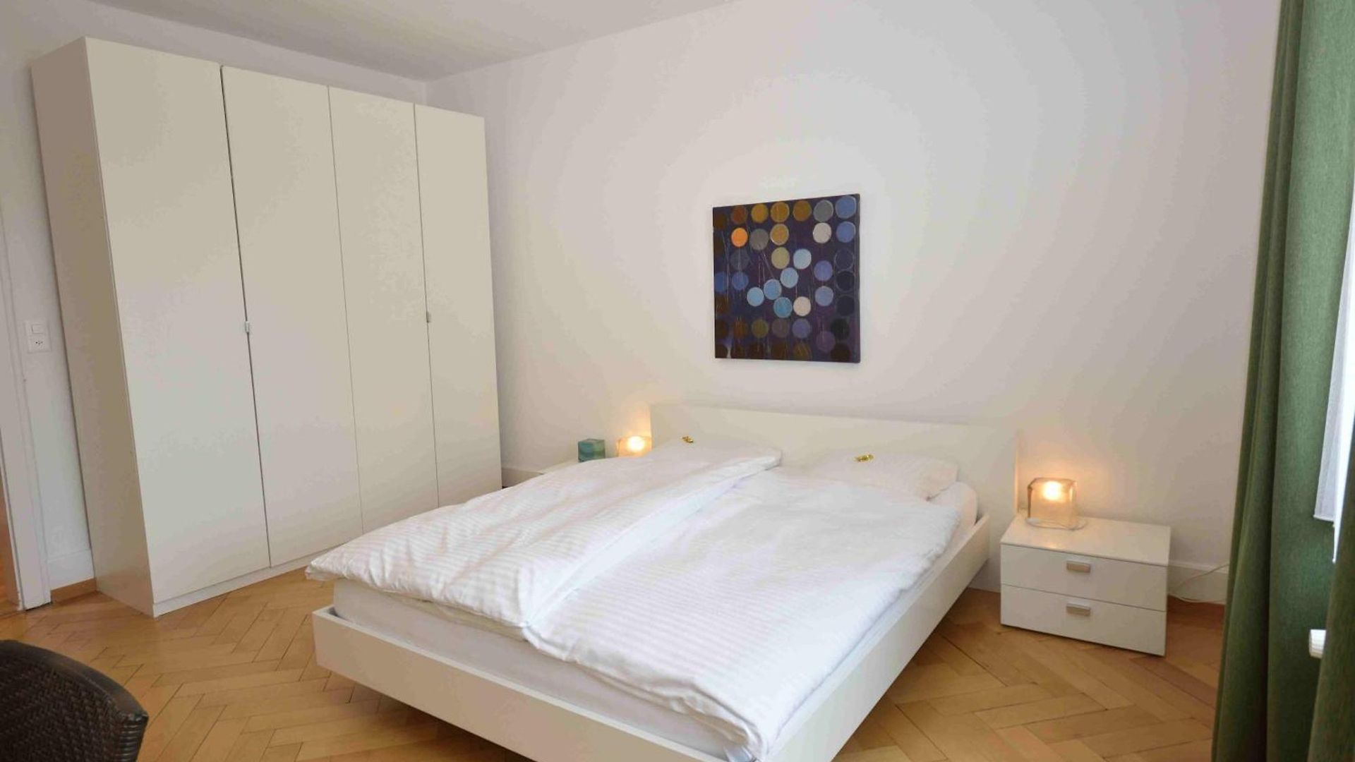 2br Flat Near And - Stardust 22 Apartment