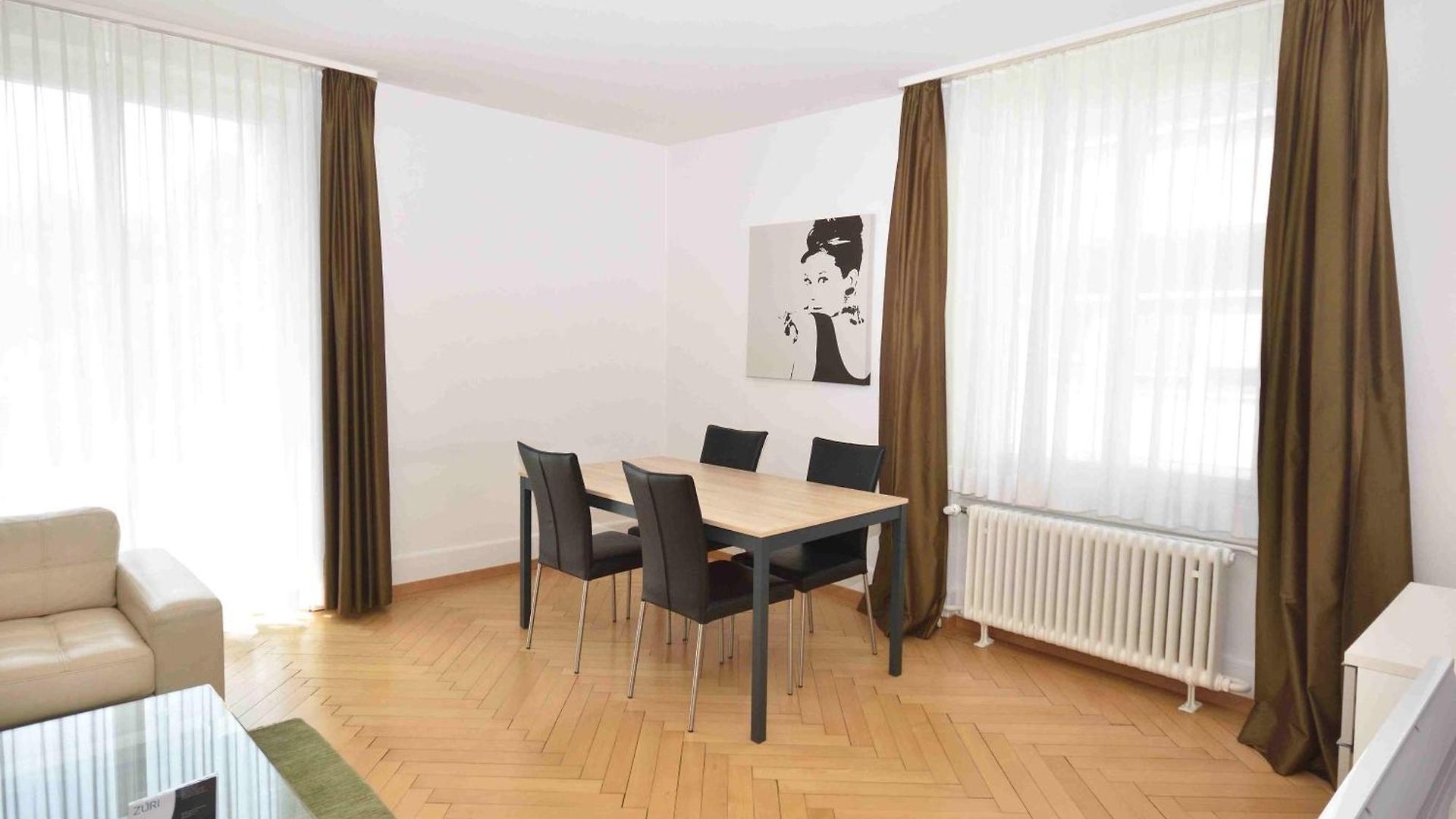 2br Flat Near And - Stardust 22 Apartment Zurich