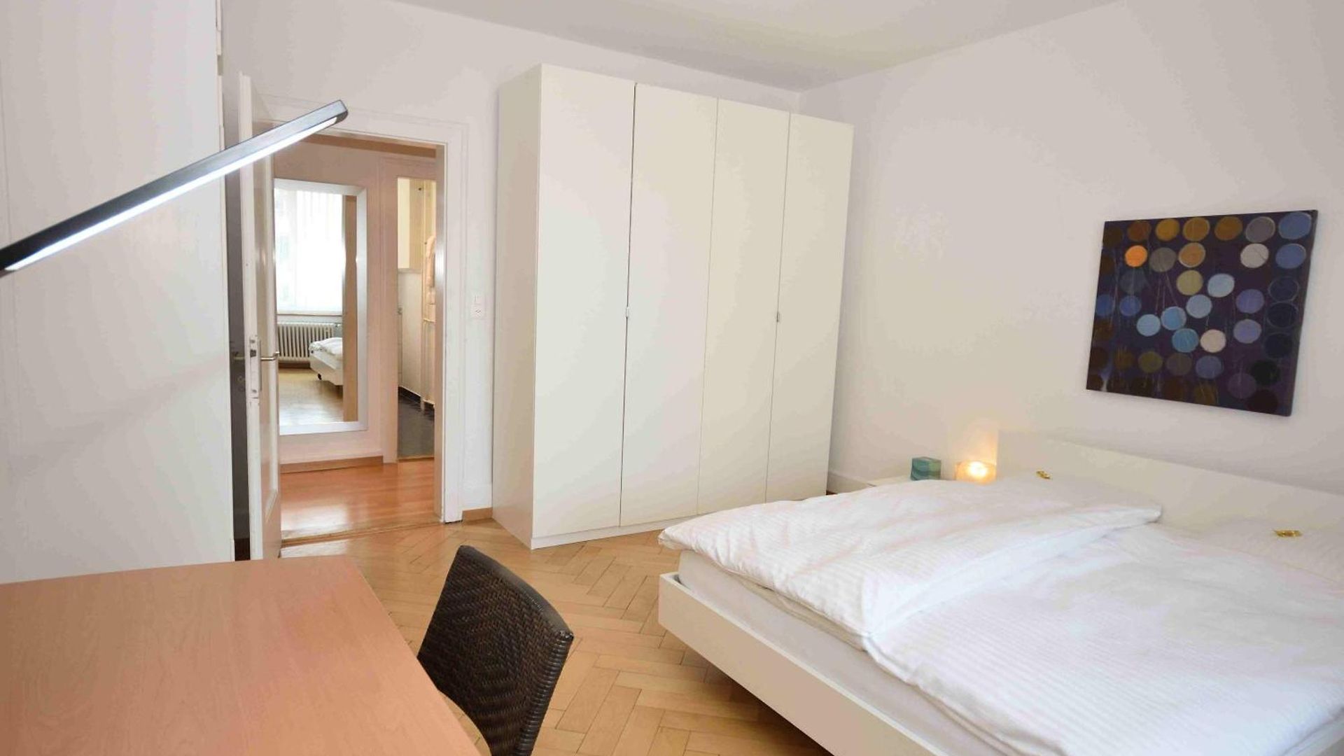 2br Flat Near And - Stardust 22 Zurich