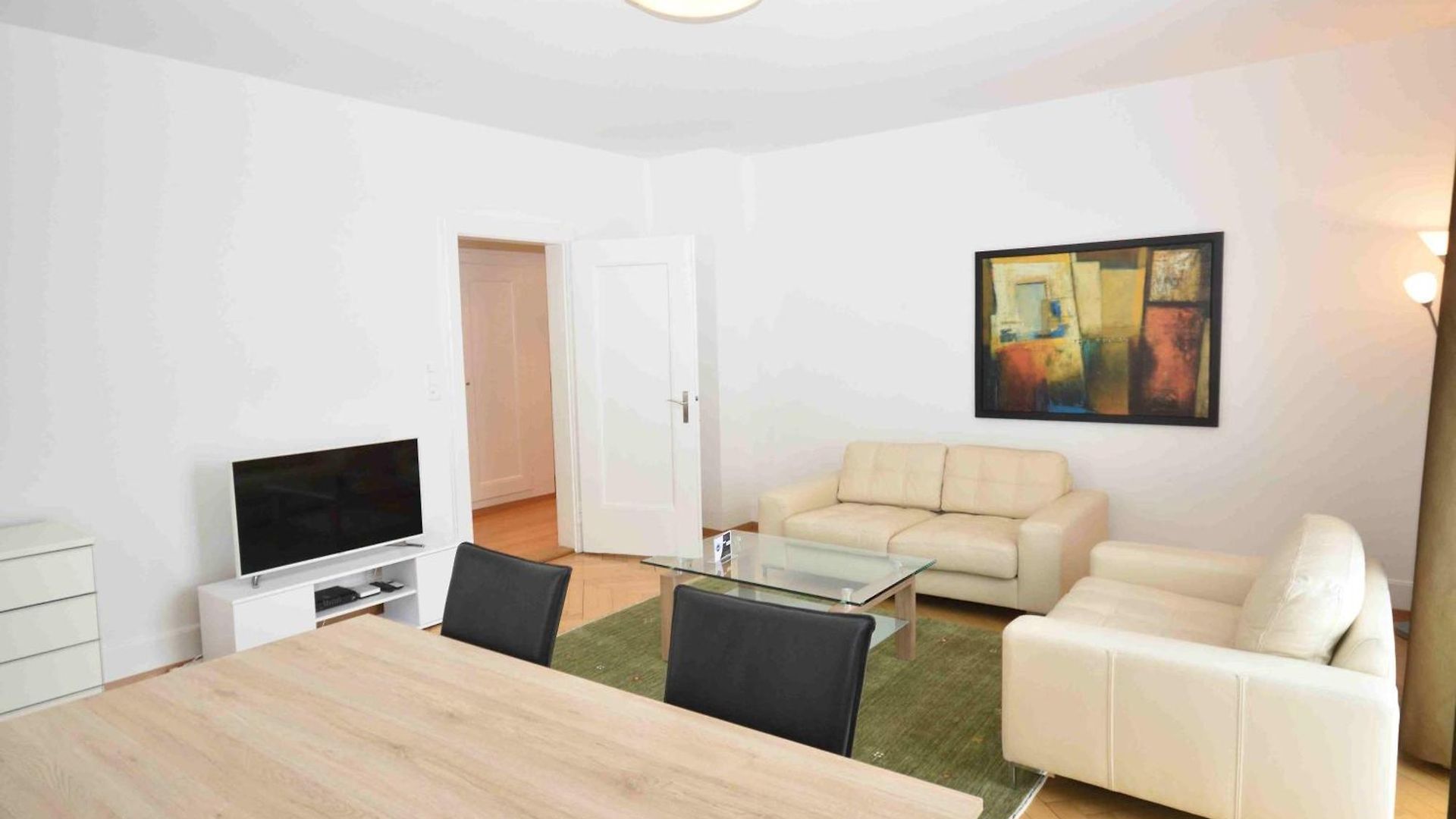 2br Flat Near And - Stardust 22 Apartment Zurich