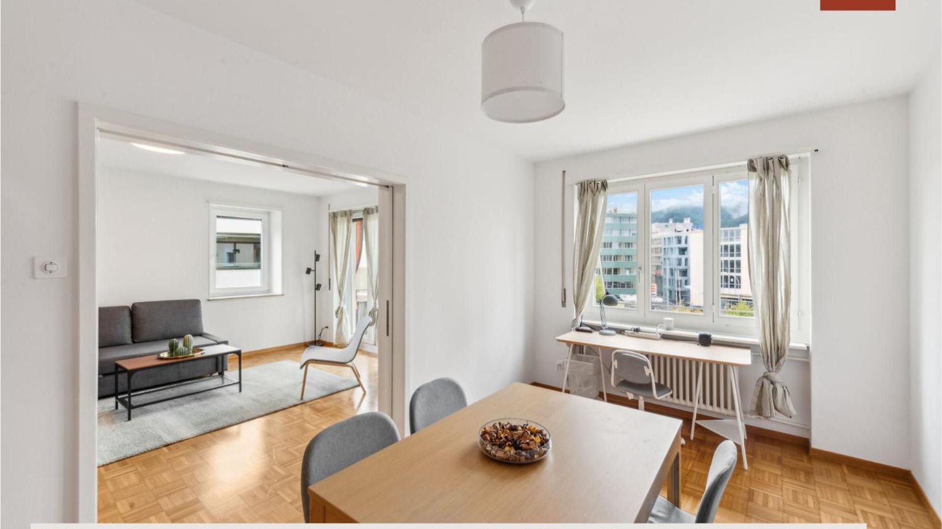 15-min To Center: Cozy Apartment *