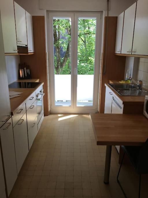 Sunny And Quiet 1br Flat Center - Parkview 5
