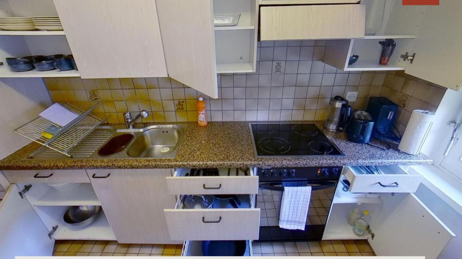 Charming Apartments, Just 27 Minutes To Center