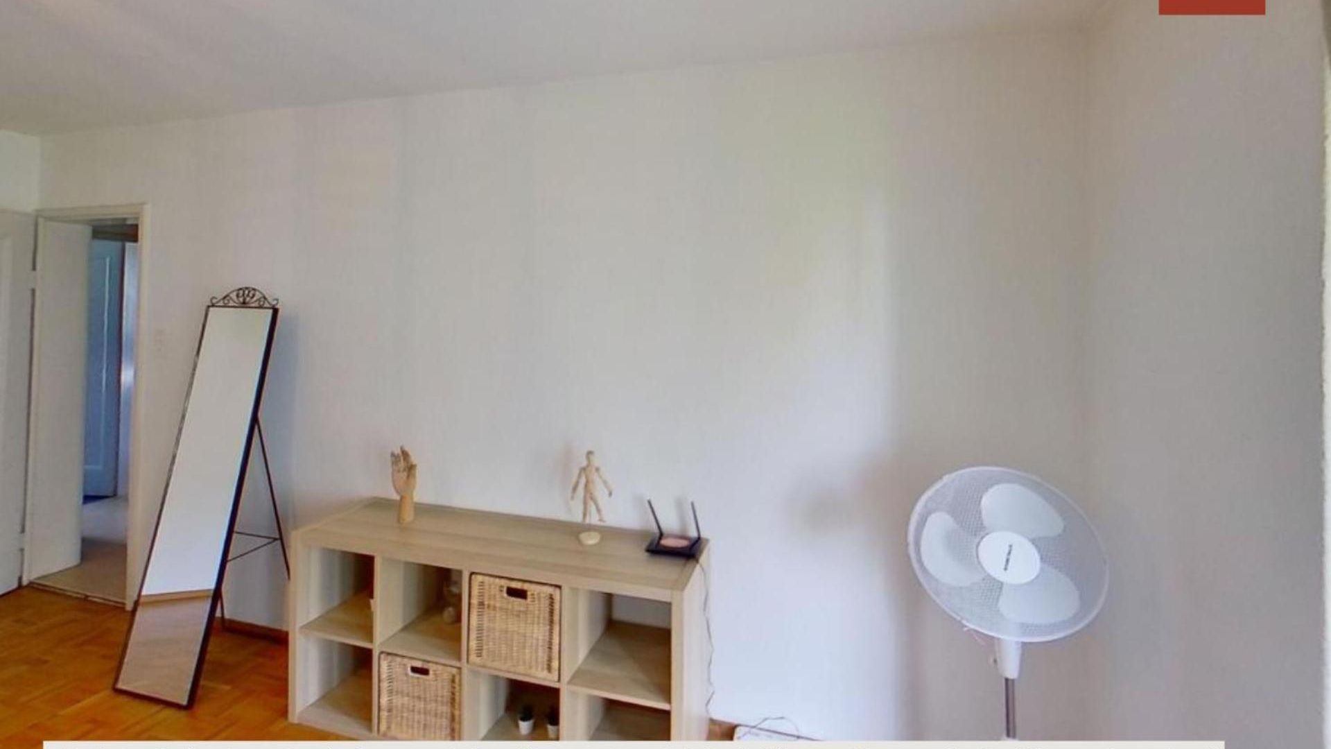 Apartment Charming Apartments, Just 27 Minutes To Center