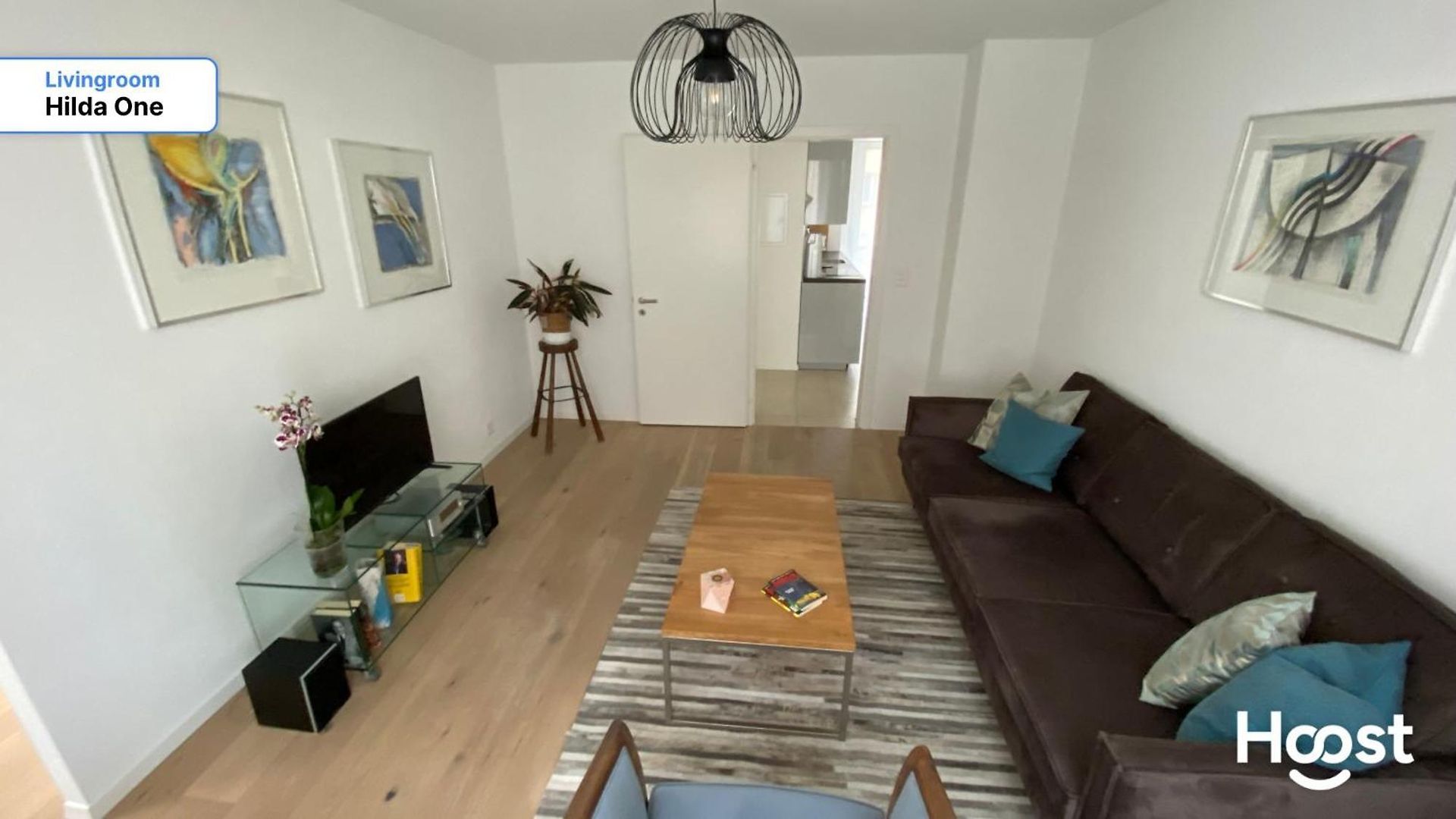 H1 With 4,5 Room, Bathroom, Kitchen, Central, Quiet & Modern With Office Apartment Zurich