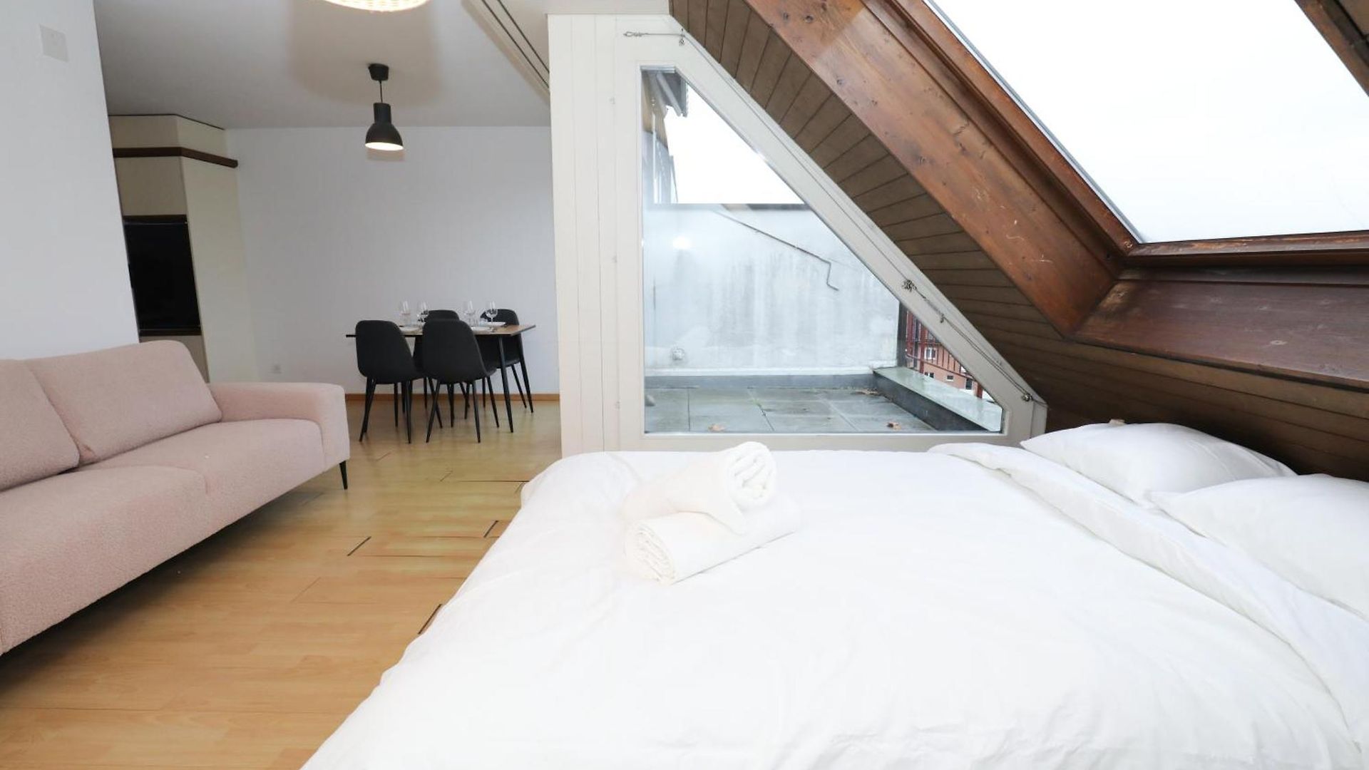 Apartment Chic Near Google Hq Zurich
