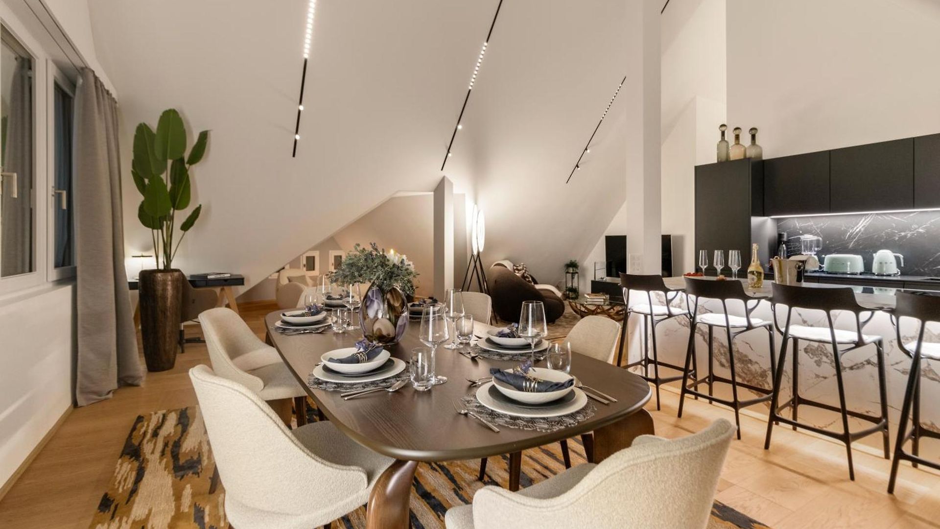 Apartment Bahnhofstrasse Designer Penthouse Private Rooftop Zurich
