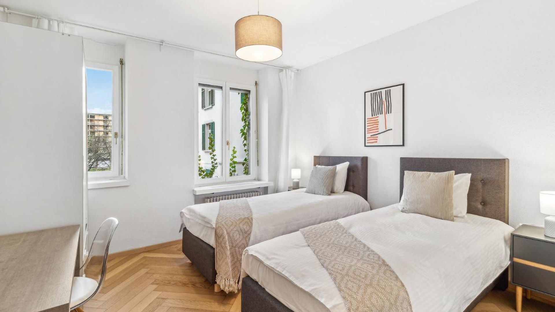 Apartment Badenerstrasse 356 - Self Check In By Homenhancement Zurich