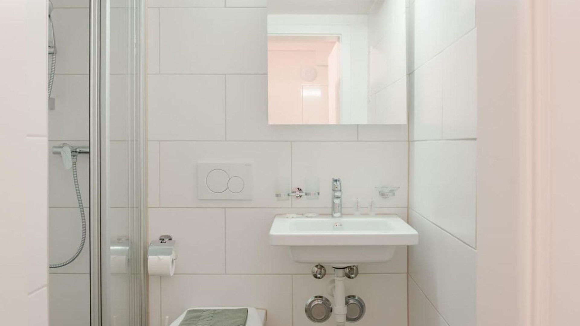 Hitrental Wiedikon Apartment *