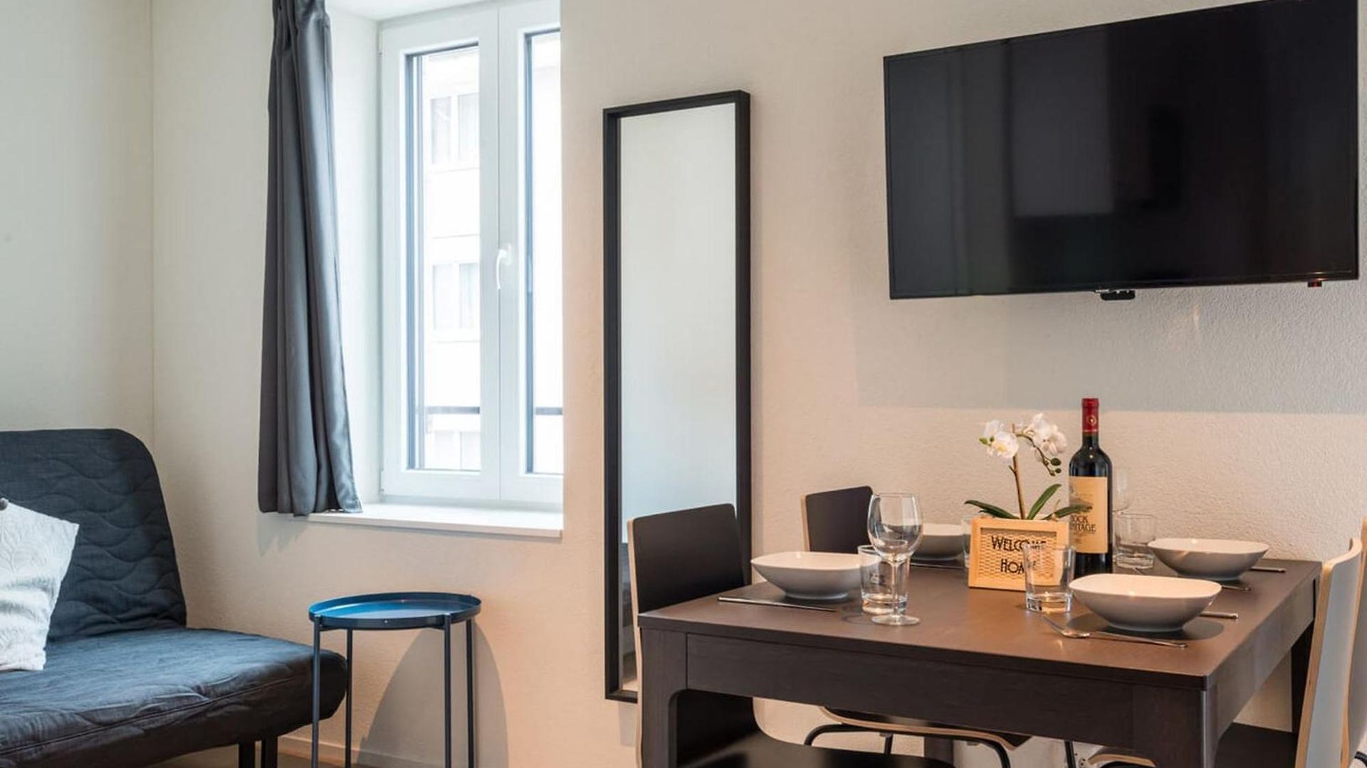Hitrental Station Apartment