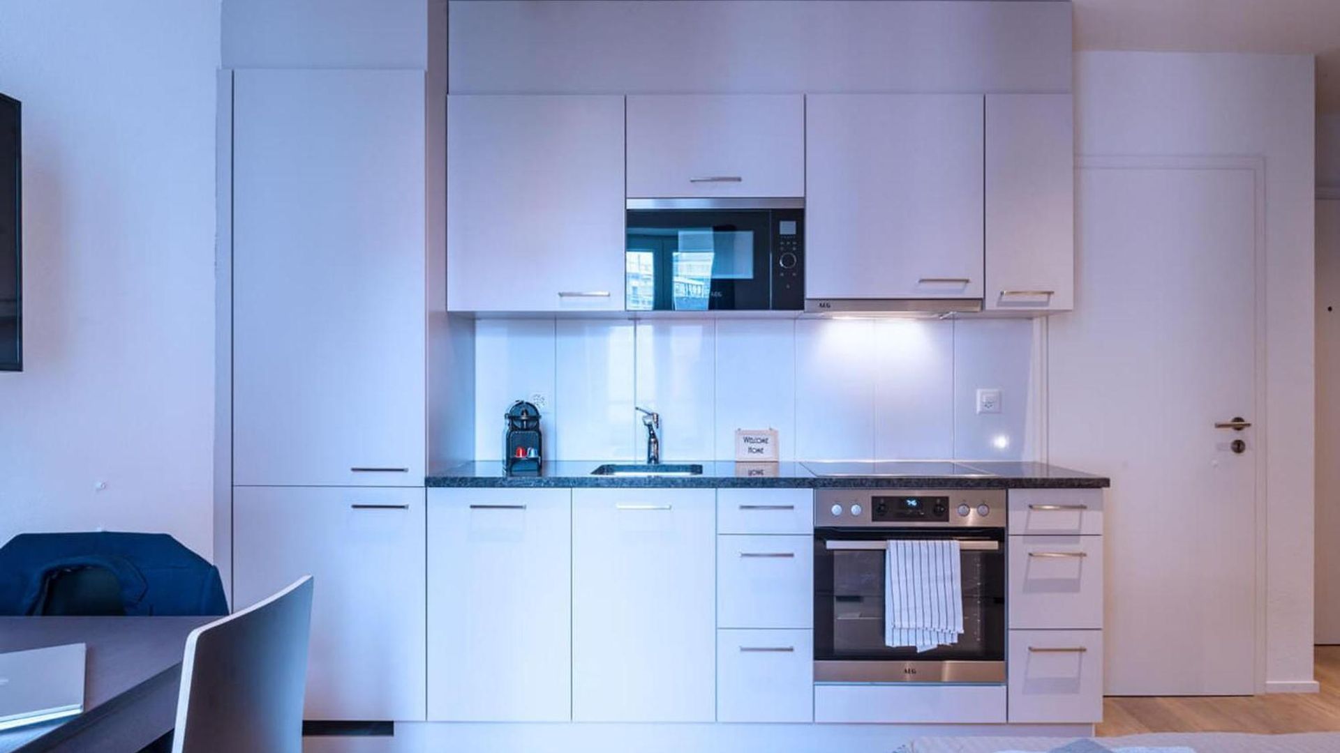 Hitrental Station Apartment Zurich