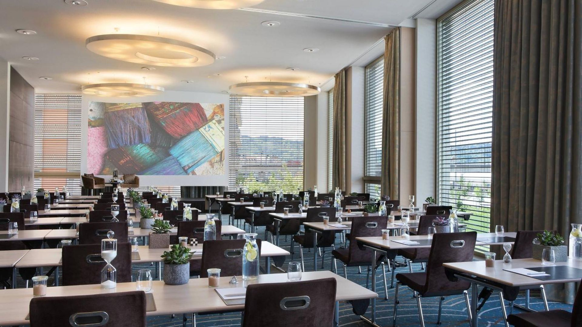 Renaissance Tower Hotel