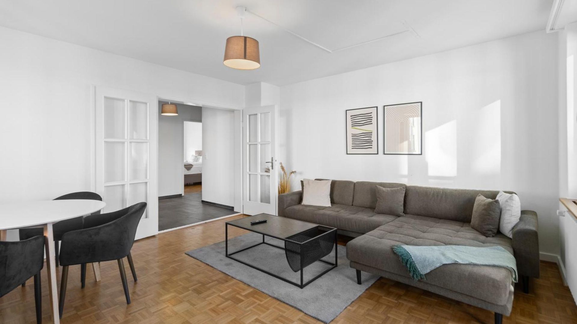 Apartment Lovely Flats In Great Location *