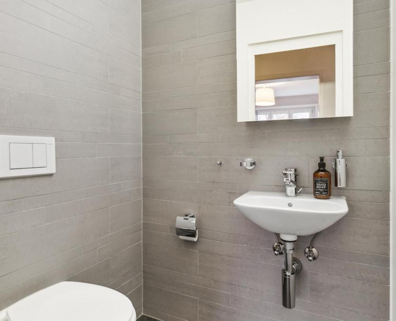 Lovely Flats In Great Location