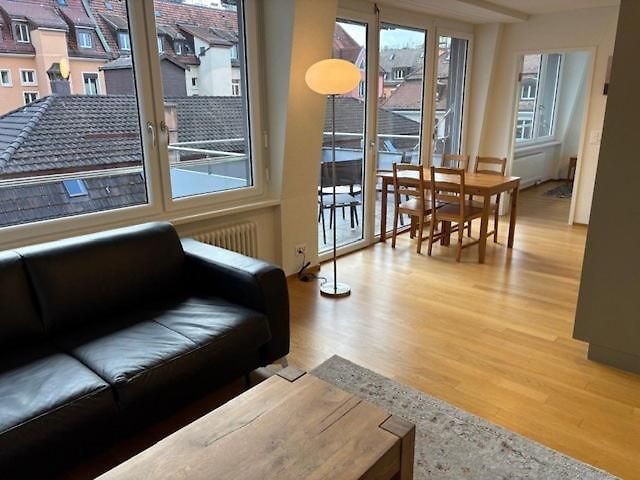 Cozy 1br In Popular Kreis 3 - West 11 * Zürich