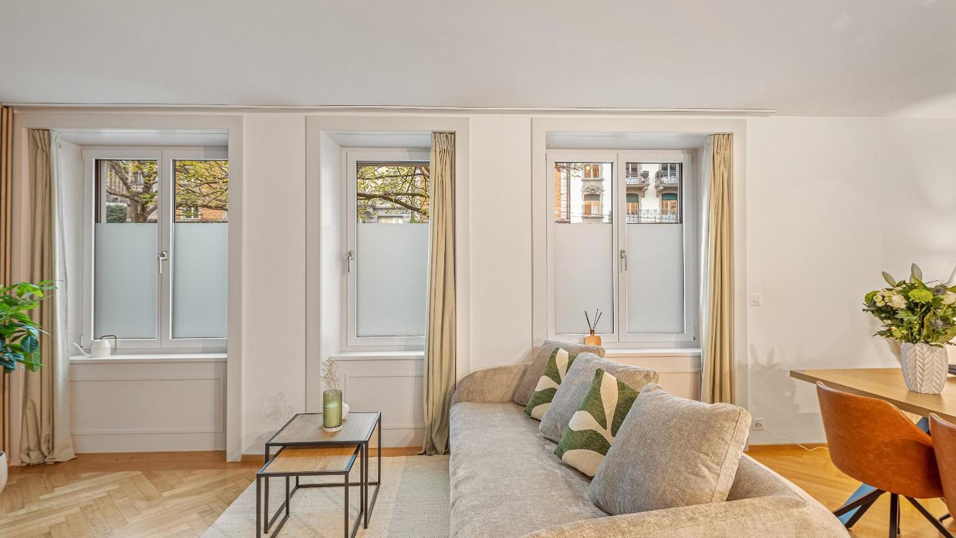 Im Stadtzentrum Gelegenes Mit Kingsize Bed Apartment