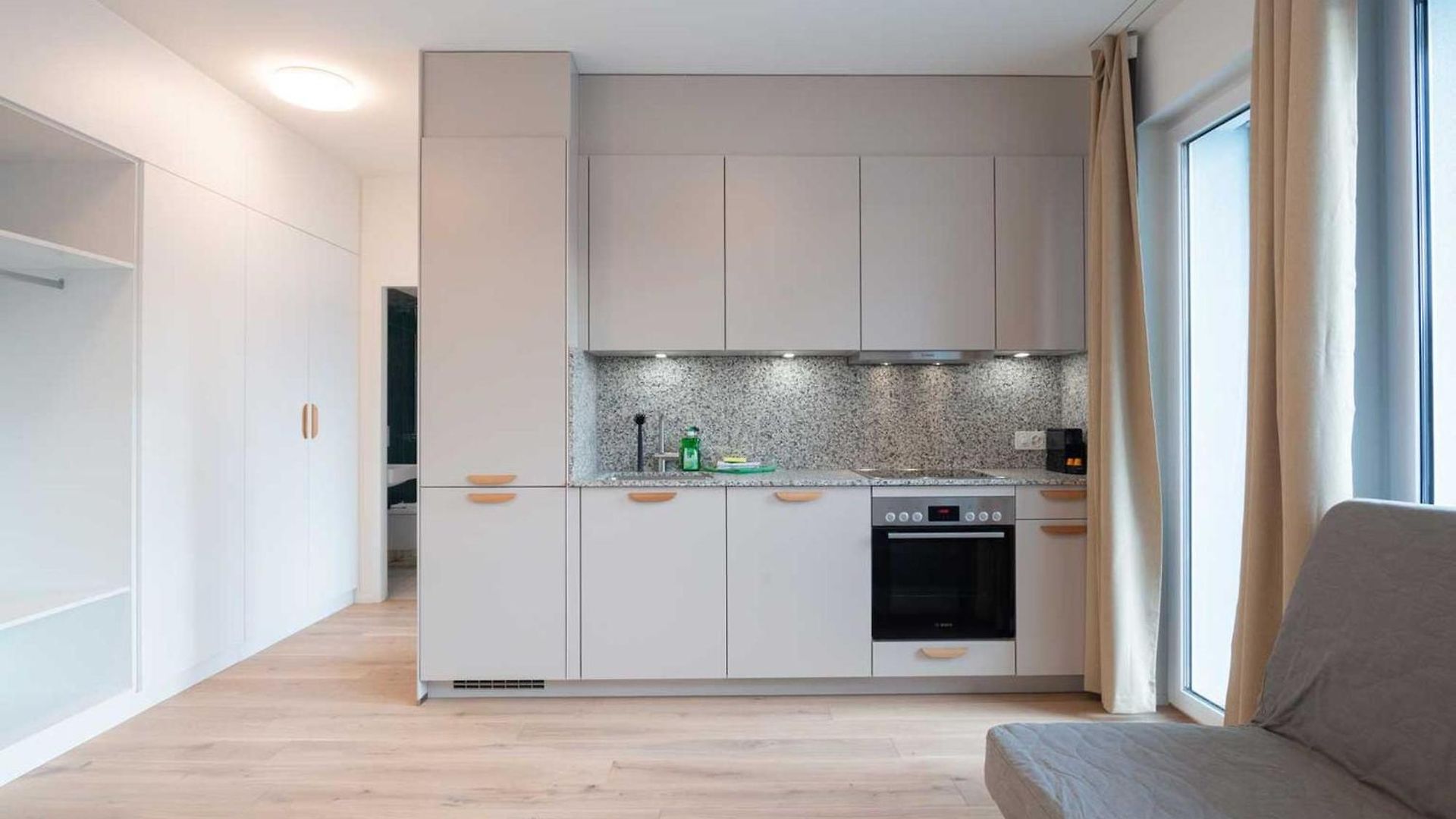 Hitrental Letzigrund - *