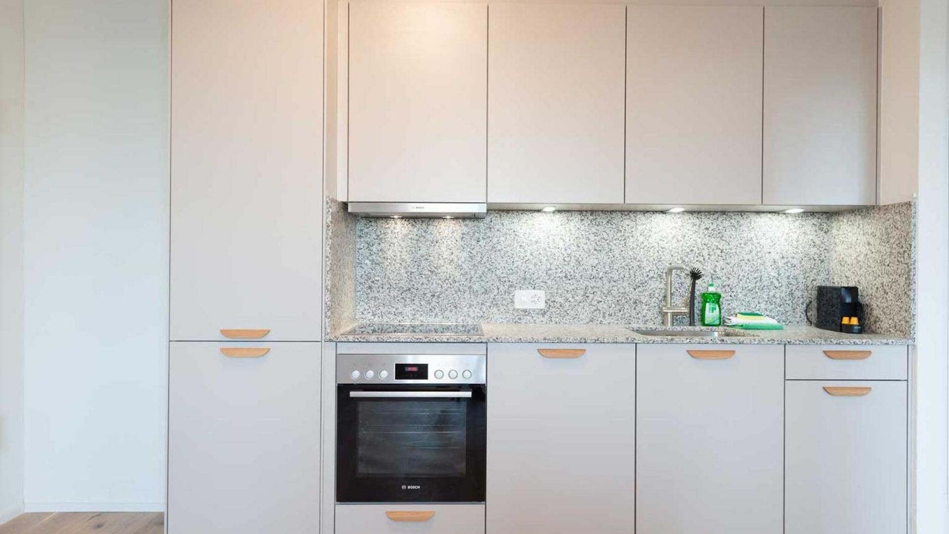 Hitrental Letzigrund - Apartment Zurich
