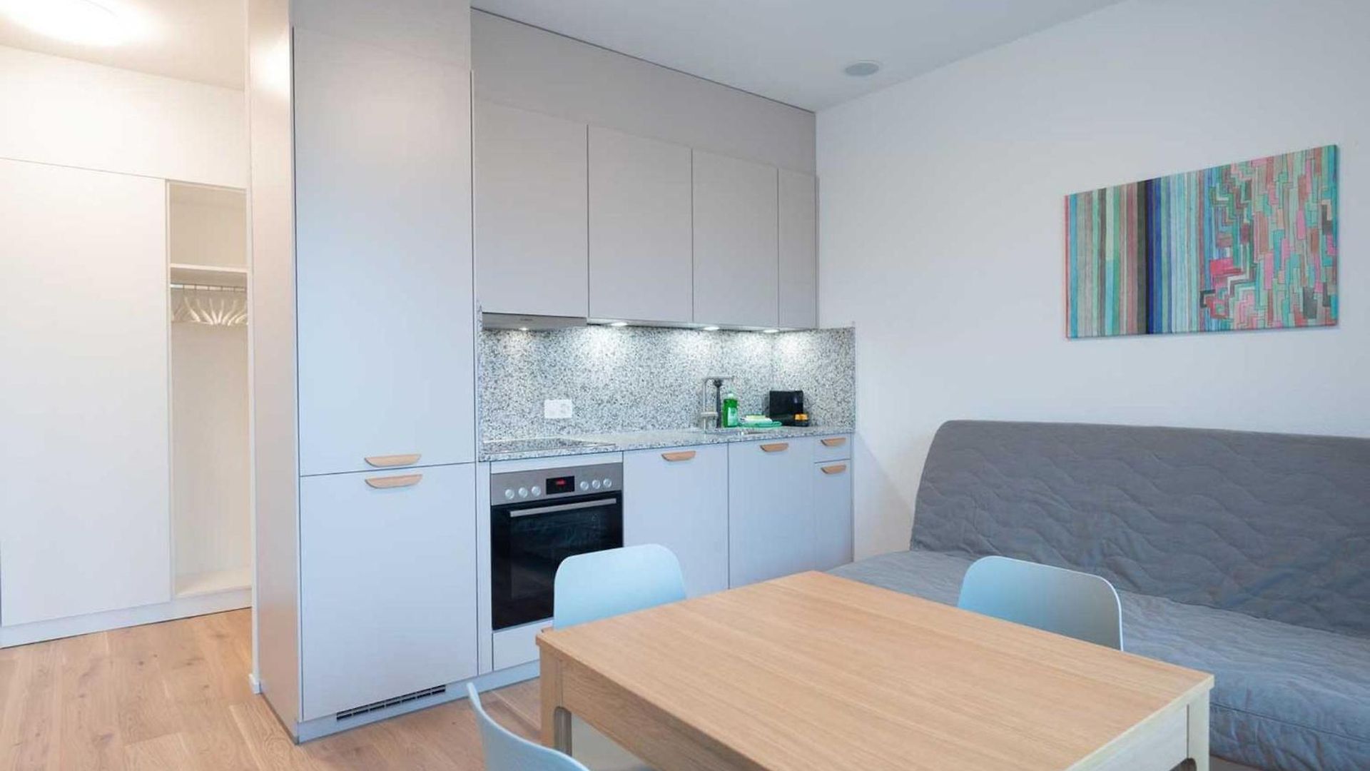 Hitrental Letzigrund - Apartment