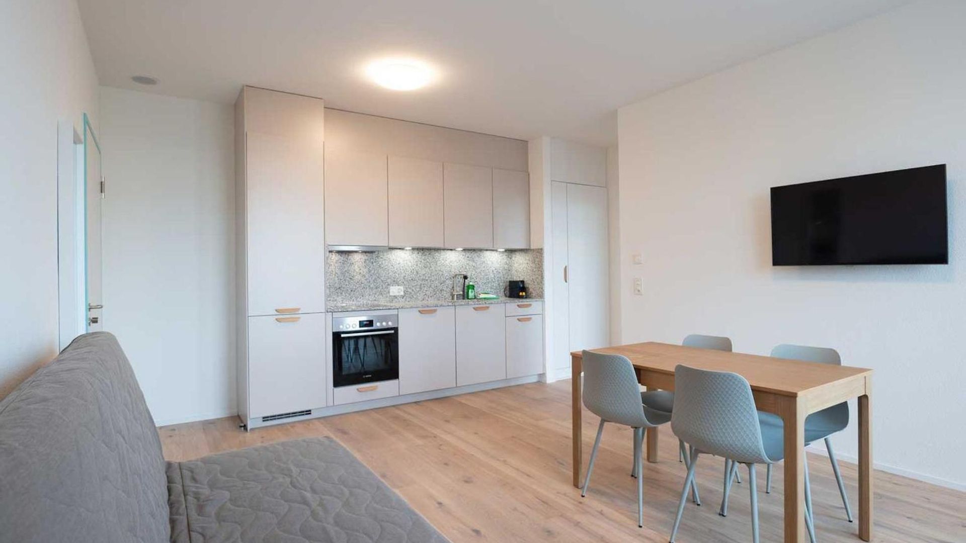 Apartment Hitrental Letzigrund - *