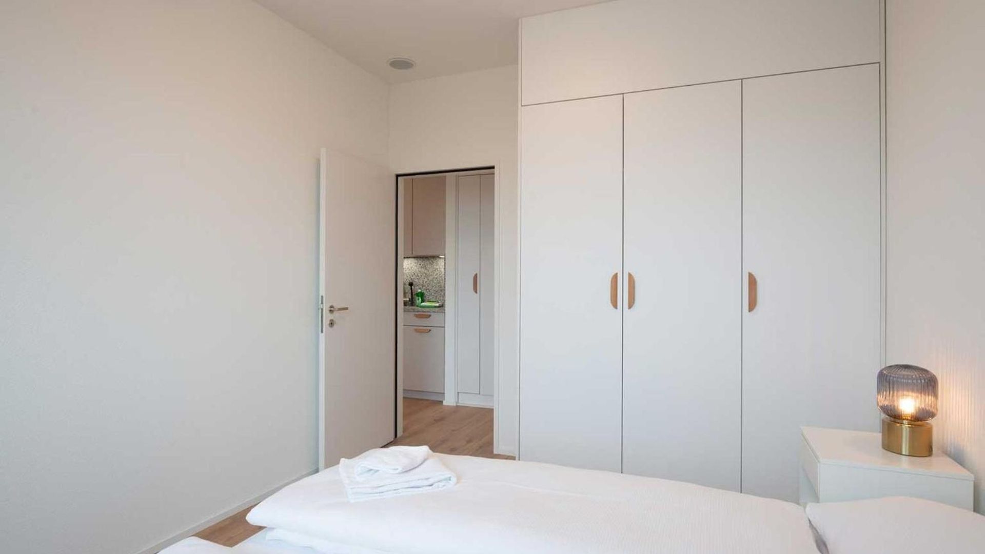 Hitrental Letzigrund - Apartment Zurich