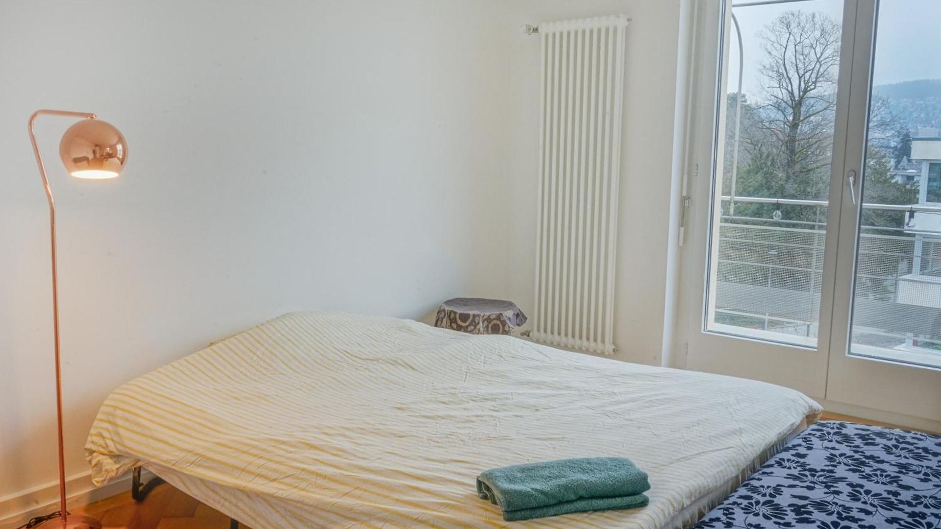 Downtown - Large, Quiet Private 