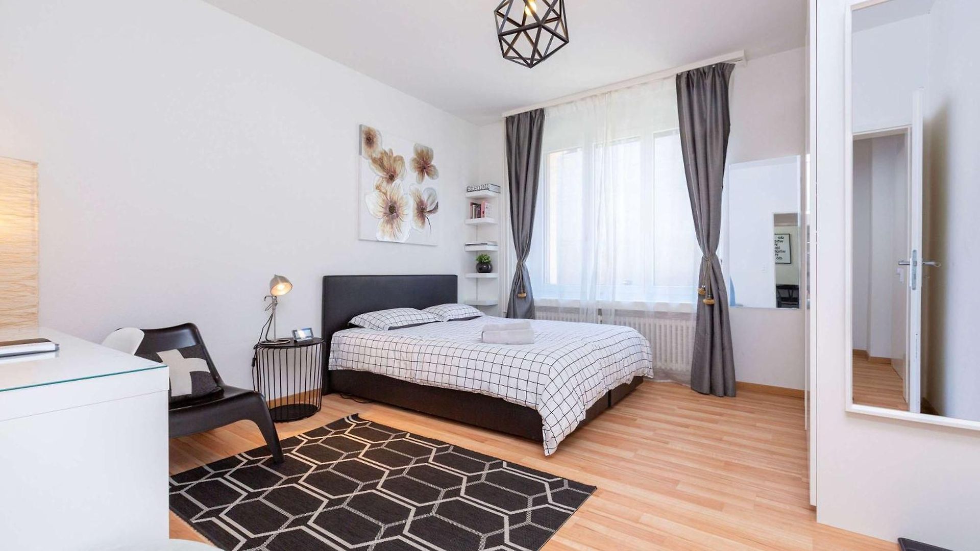 Kaya Gold Zurich