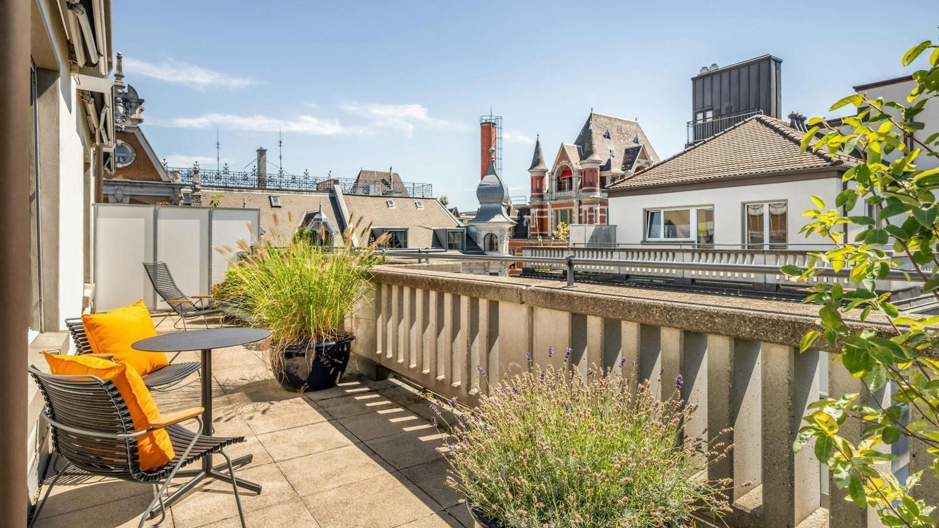 Hotel Neues Schloss Privat Zurich, Autograph Collection