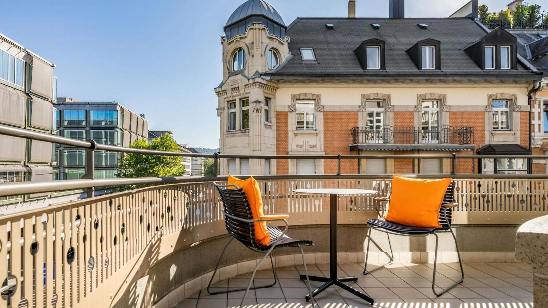 Neues Schloss Privat Zurich, Autograph Collection Zürich