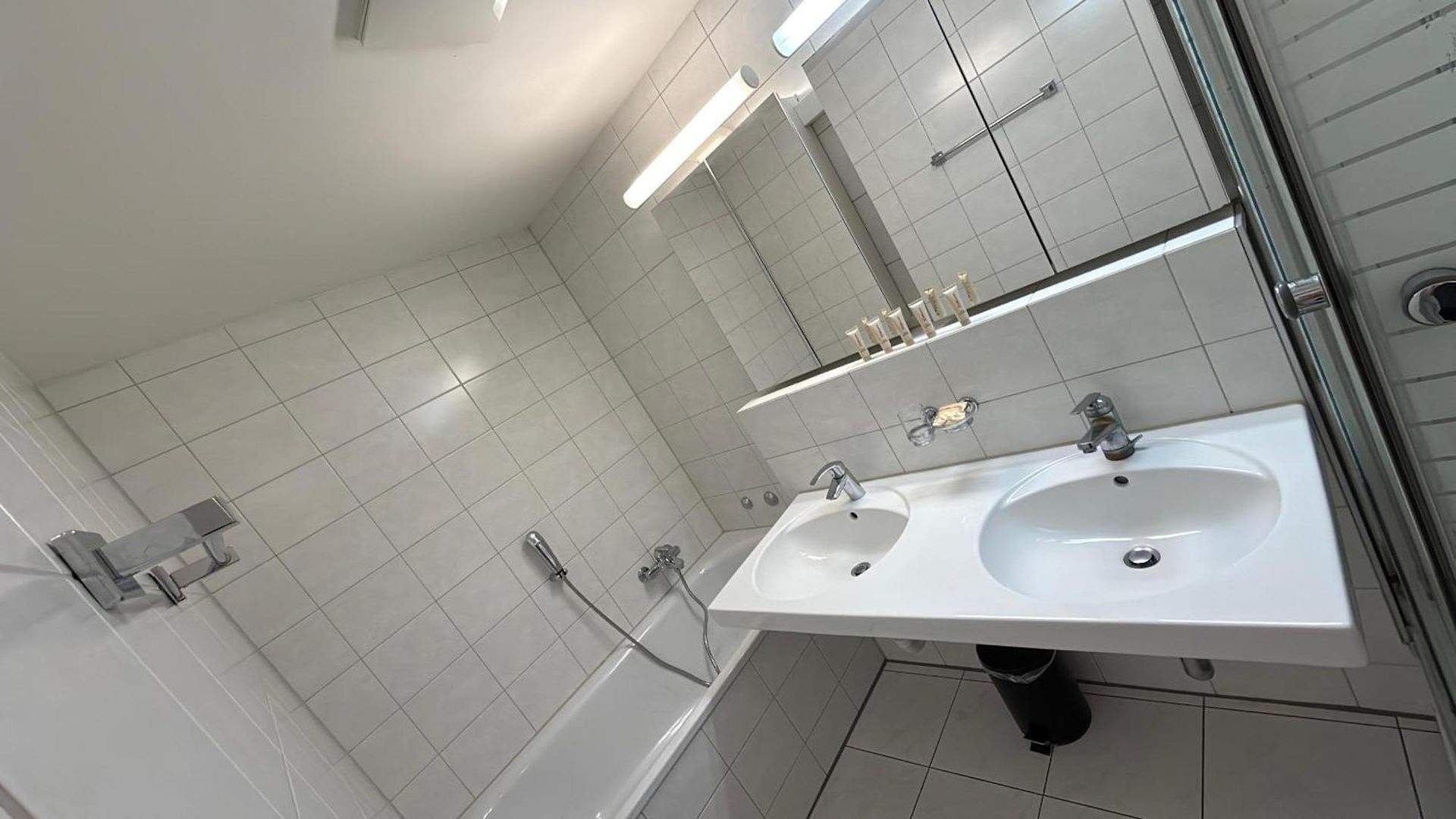 Hitrental Stauffacher Zurich
