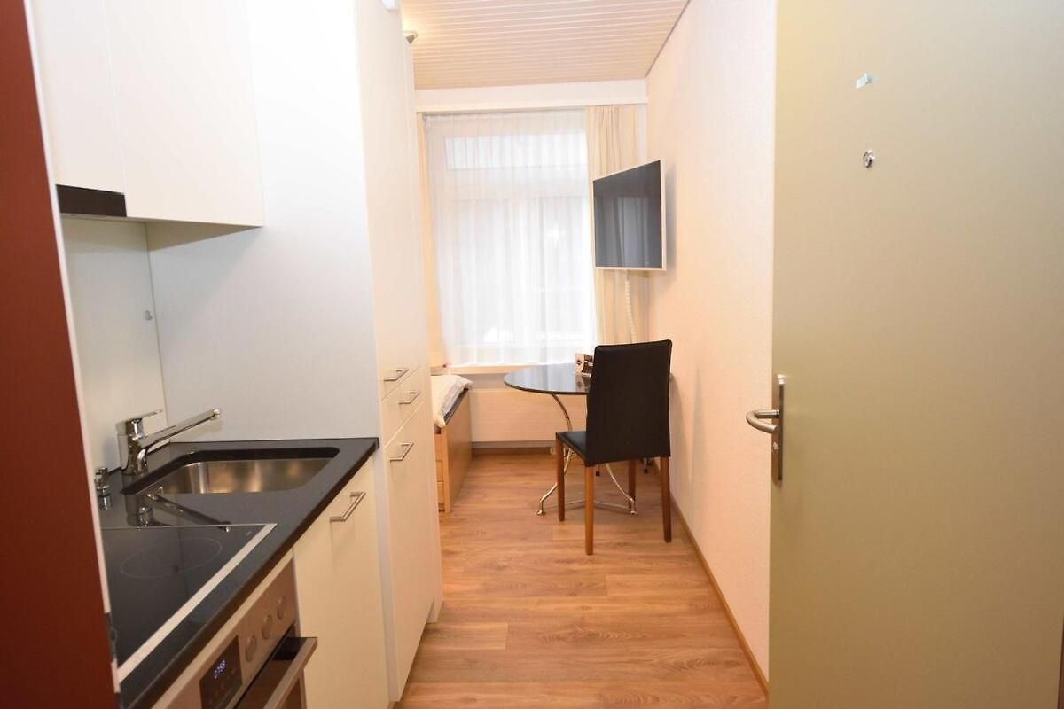 Apartment Cozy Near Main Station - Color 2 Zürich