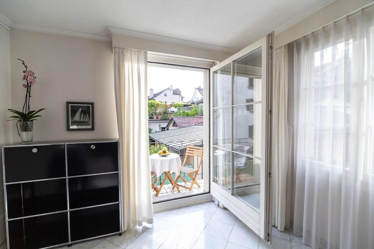 Great 2br Flat In The Old Town - Niederdorf Apartment