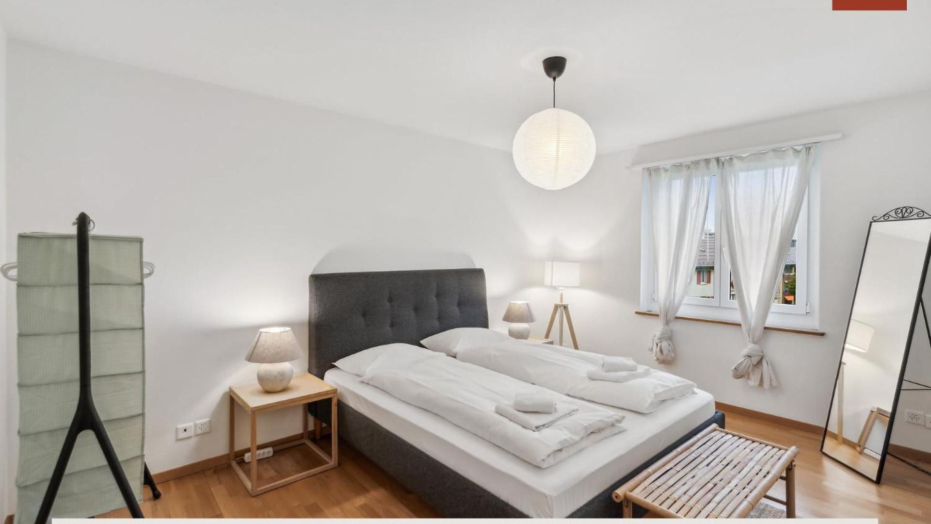 Compact Comfort For The On-the-go Life Apartment Zürich