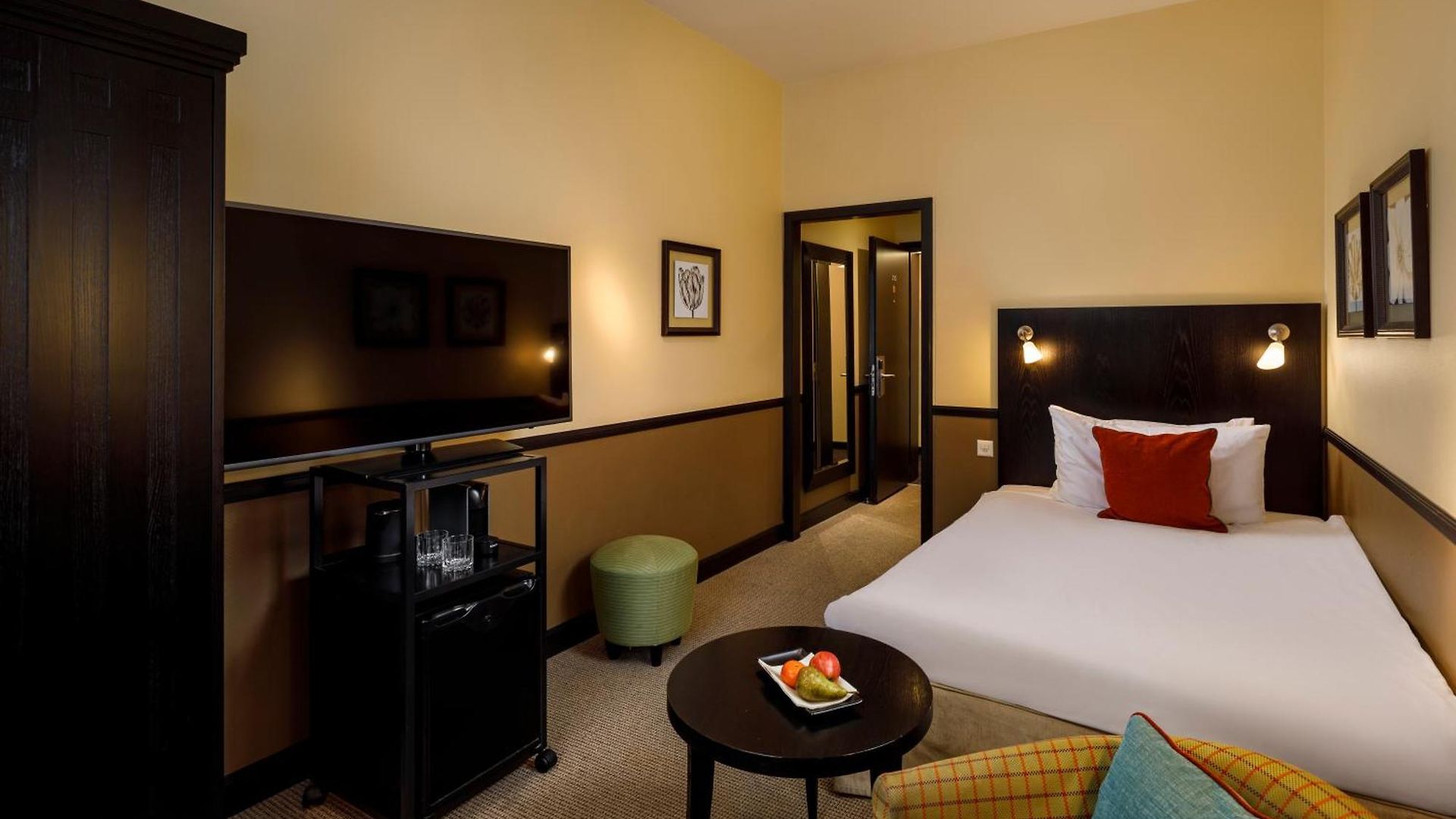 Opera Hotel