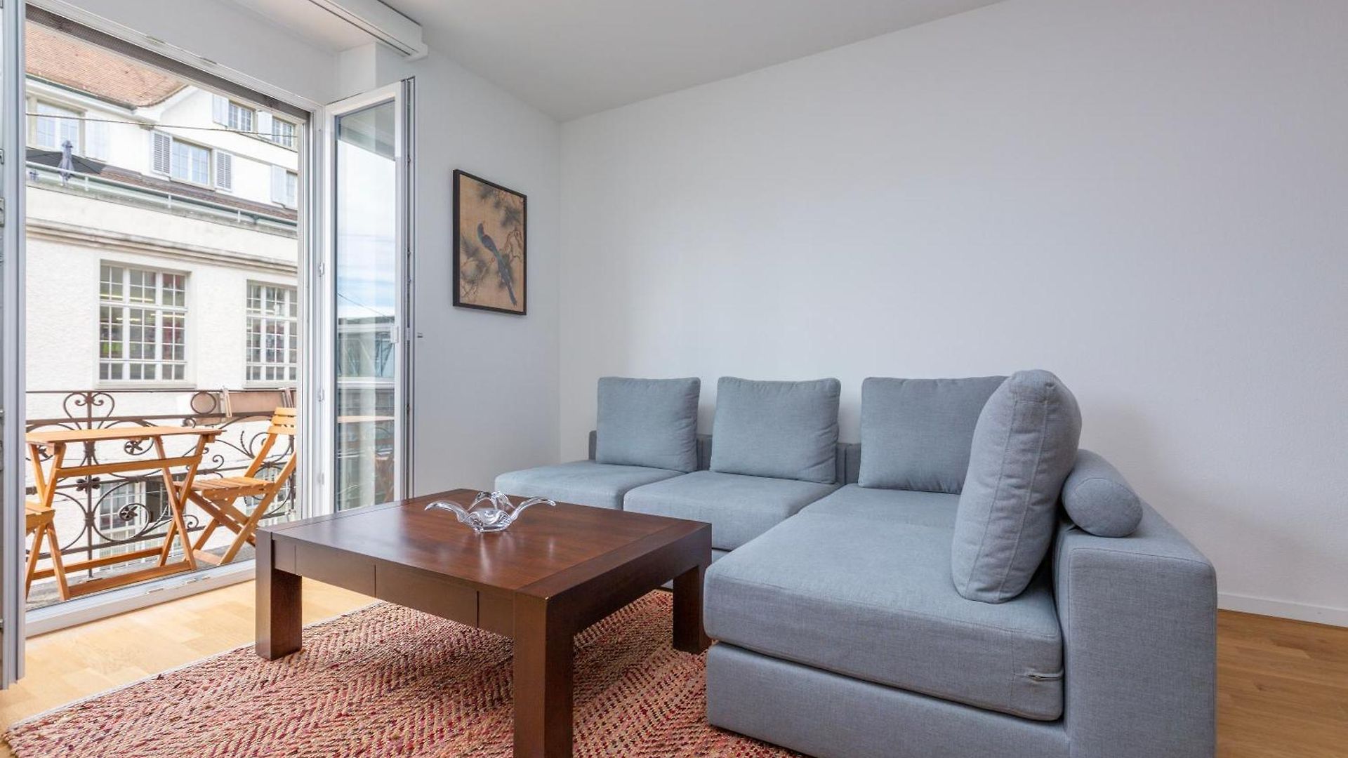 Kaya 3a - Downtown 2br With Balcony Zurich