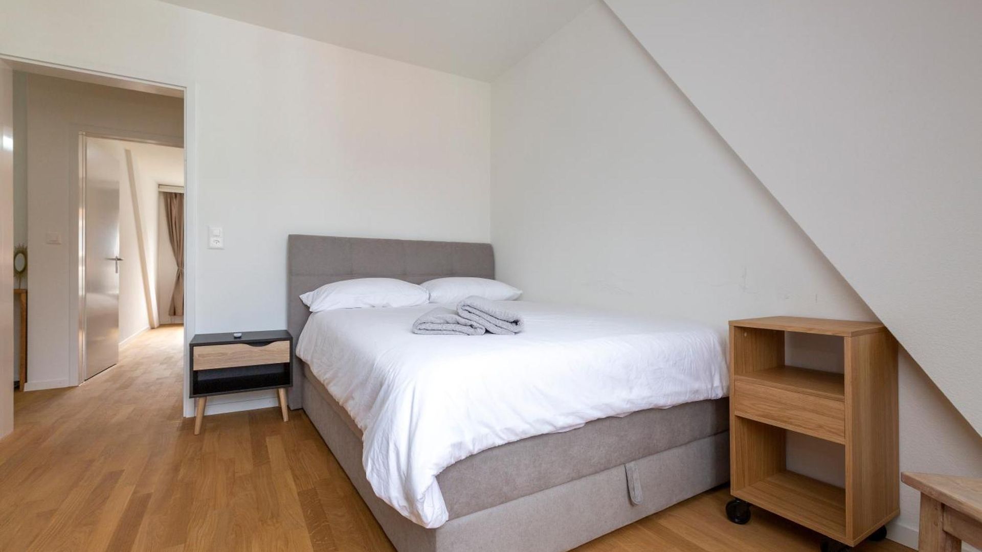 Kaya 5a * Zurich