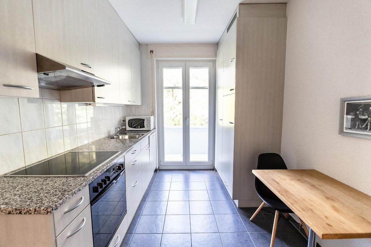 Bright One Bedroom Flat - Parkview 1 Apartment