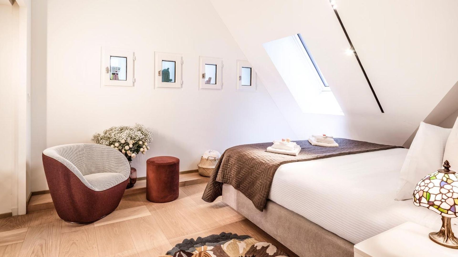 Apartment Bahnhofstrasse Designer Penthouse Private Rooftop *