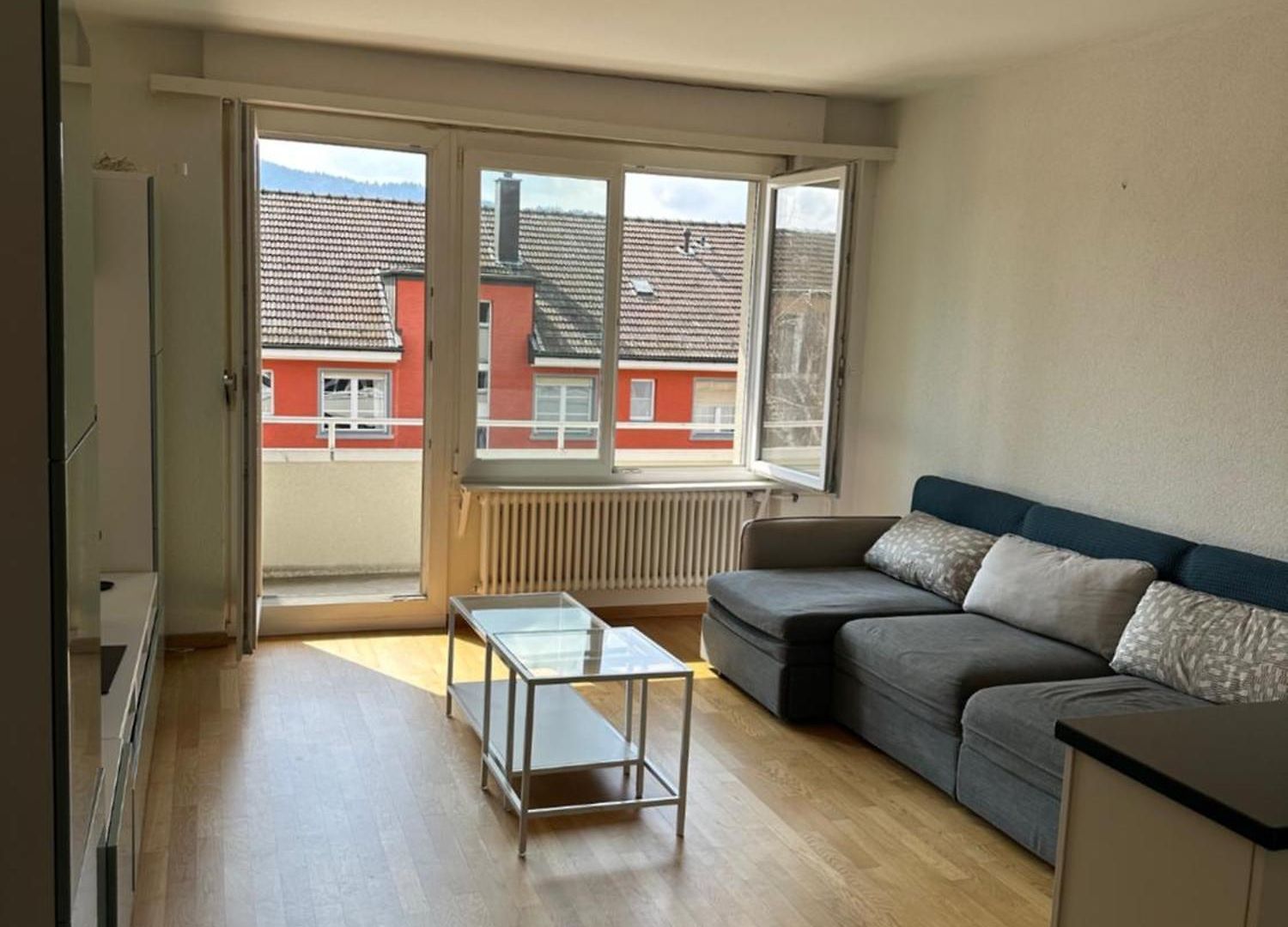 Apartment In West-eichbuehlstr 62-68