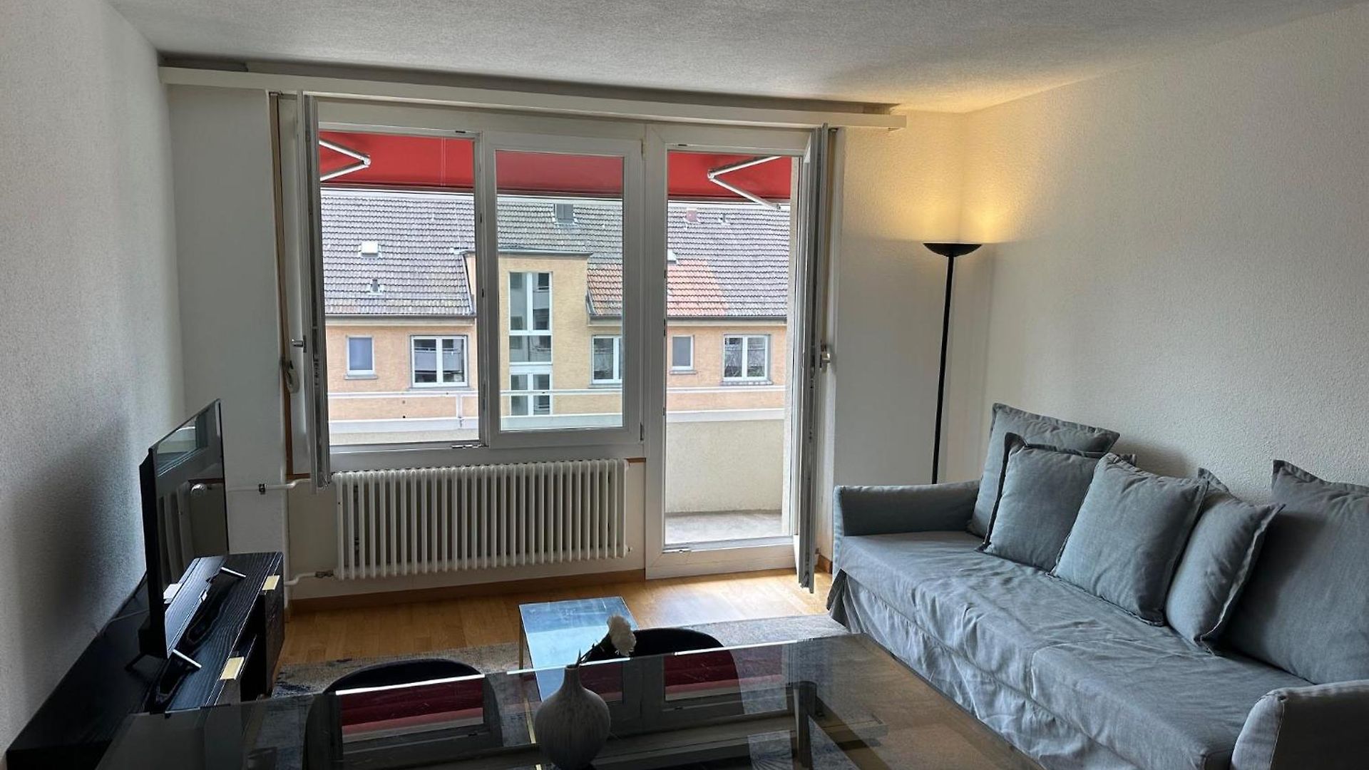 Apartment In West-eichbuehlstr 62-68 *